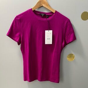 Theory Fuchsia Short Sleeve Tee